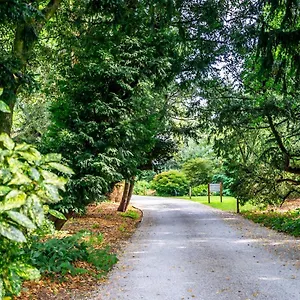https://middlethorpe-manor-no-5-lazy-days-and-explore.yorkshirehotels.net