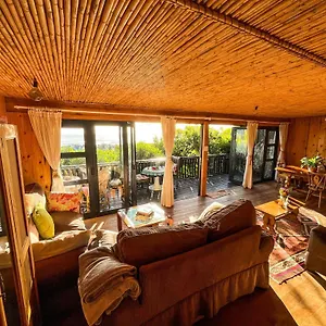  Lodge Scarborough Nature