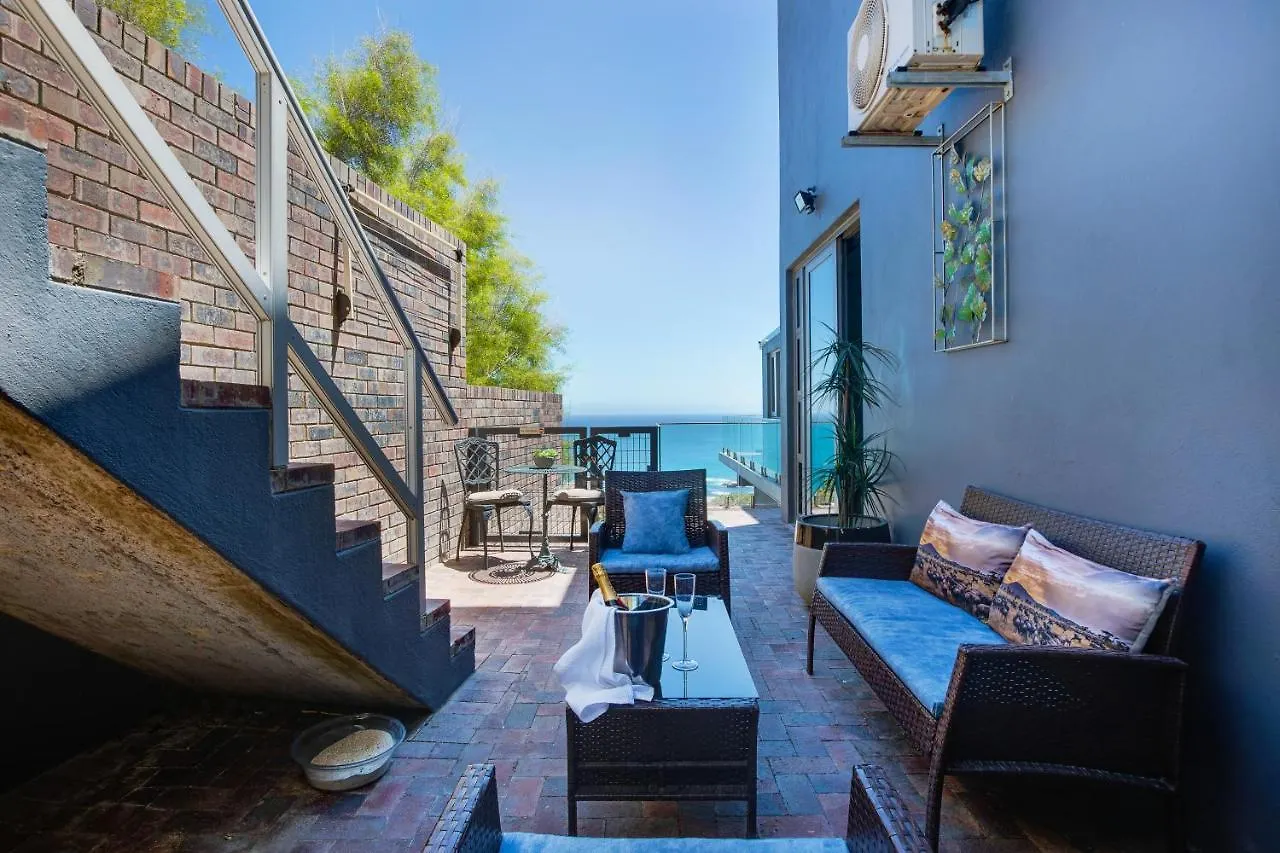 Solar Powered Camps Bay Sea View Apartment Cape Town
