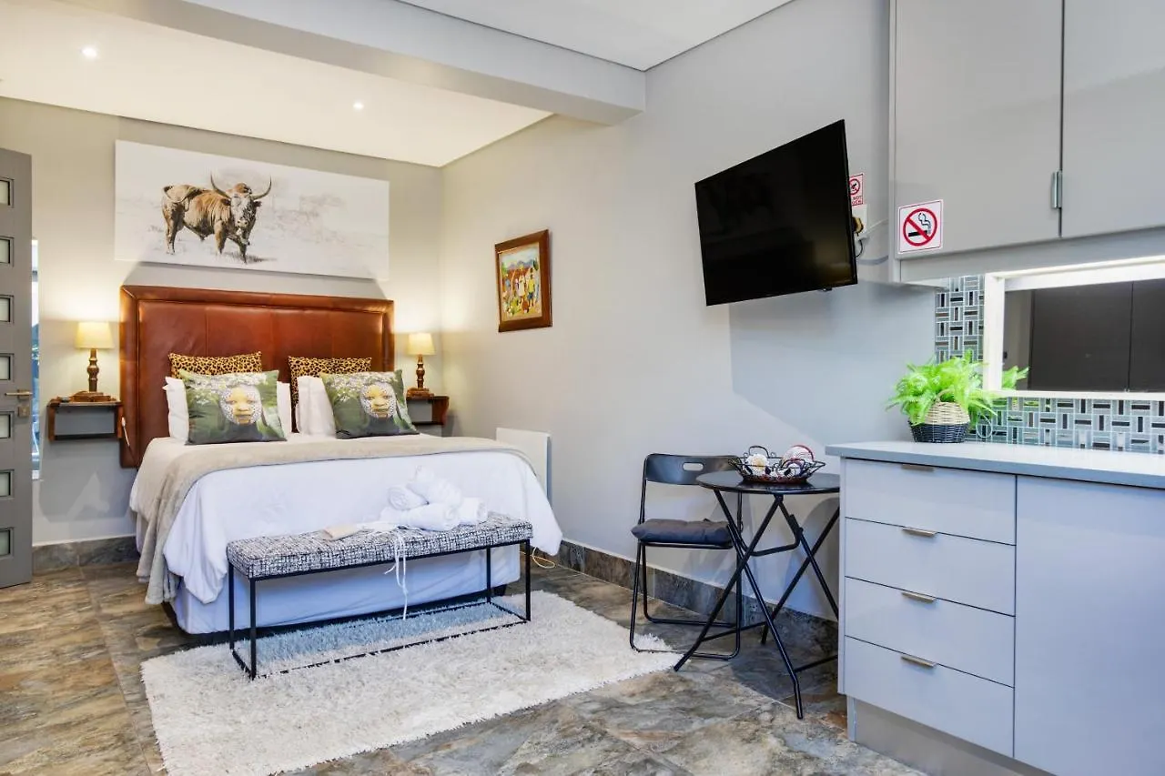 Solar Powered Camps Bay Sea View Apartment Cape Town