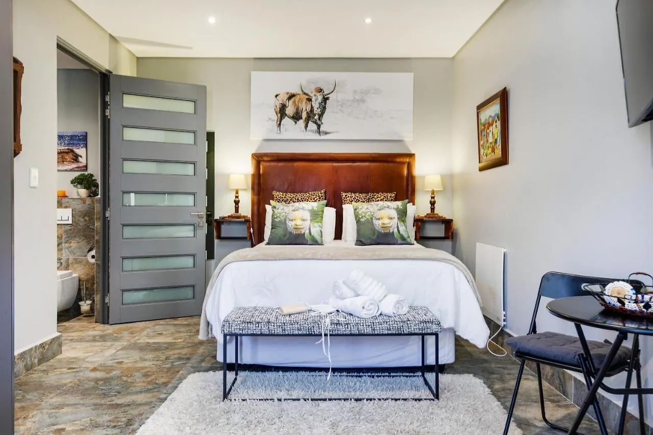 Solar Powered Camps Bay Sea View Apartment Cape Town South Africa